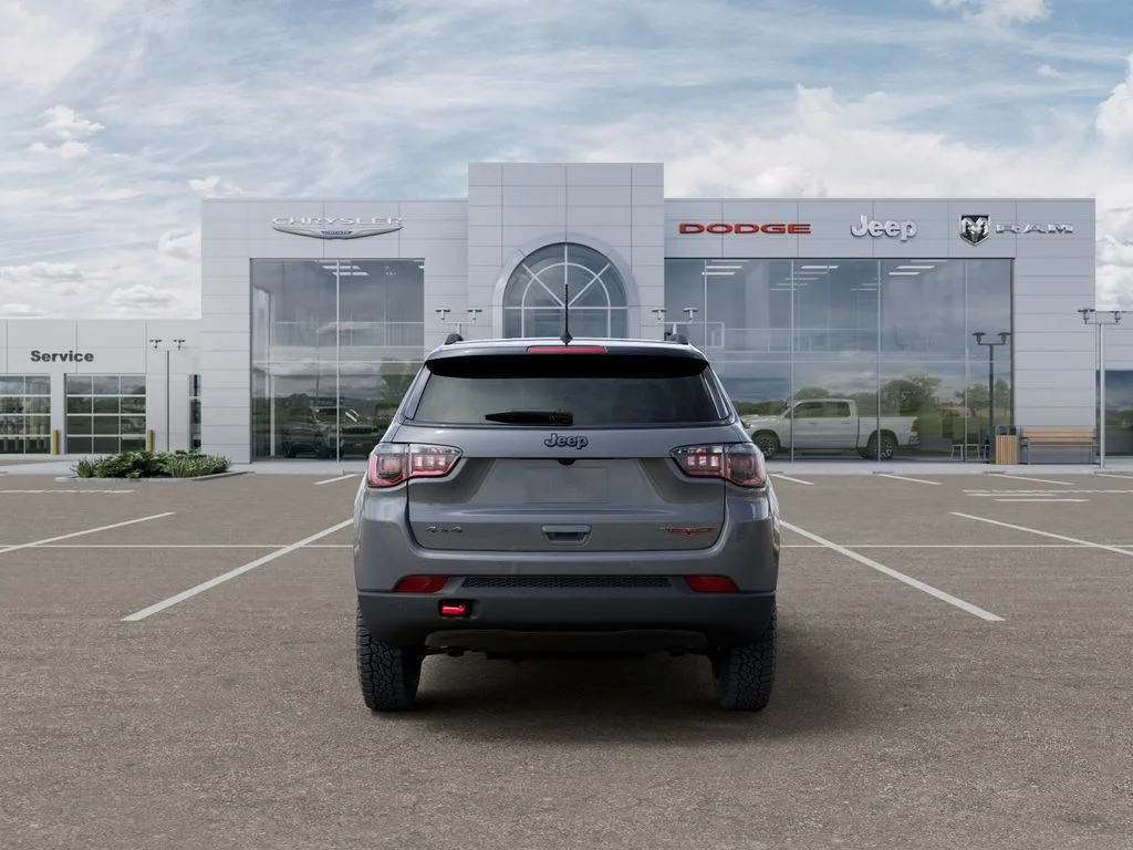 New 2026 Sting-Gray Clear-Coat Exterior Paint Jeep Trailhawk image 7