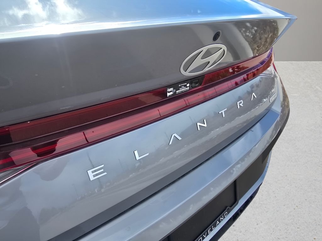 2026 Hyundai Elantra Blue - Photo 11