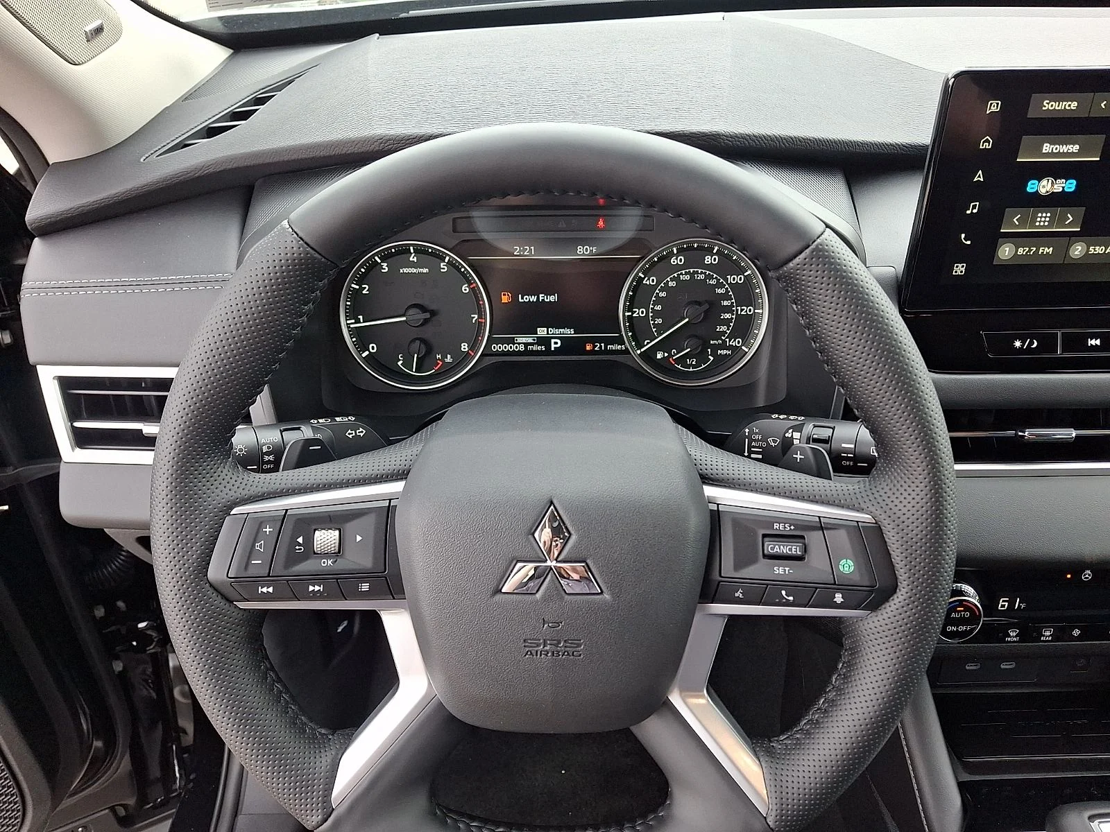 New 2026 Black Mitsubishi SE image 18