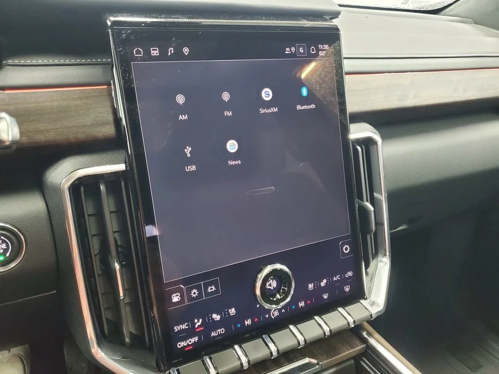 2026 GMC Acadia Denali Ultimate - Photo 22