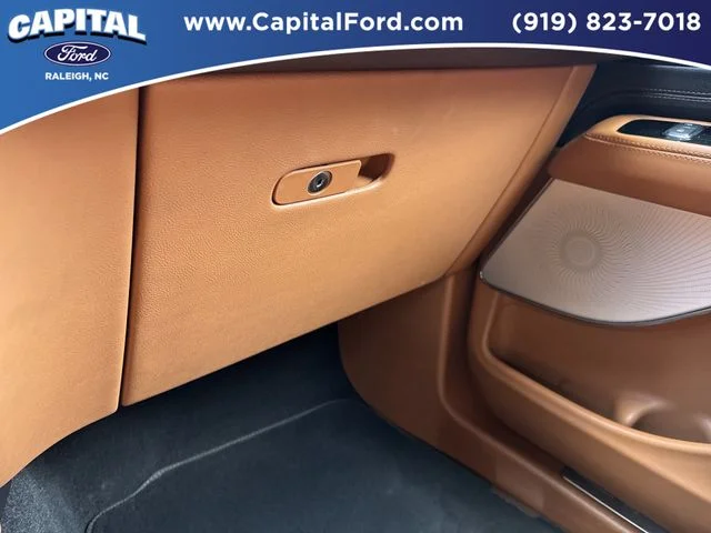 Used 2020 Blue Lincoln Black Label image 28