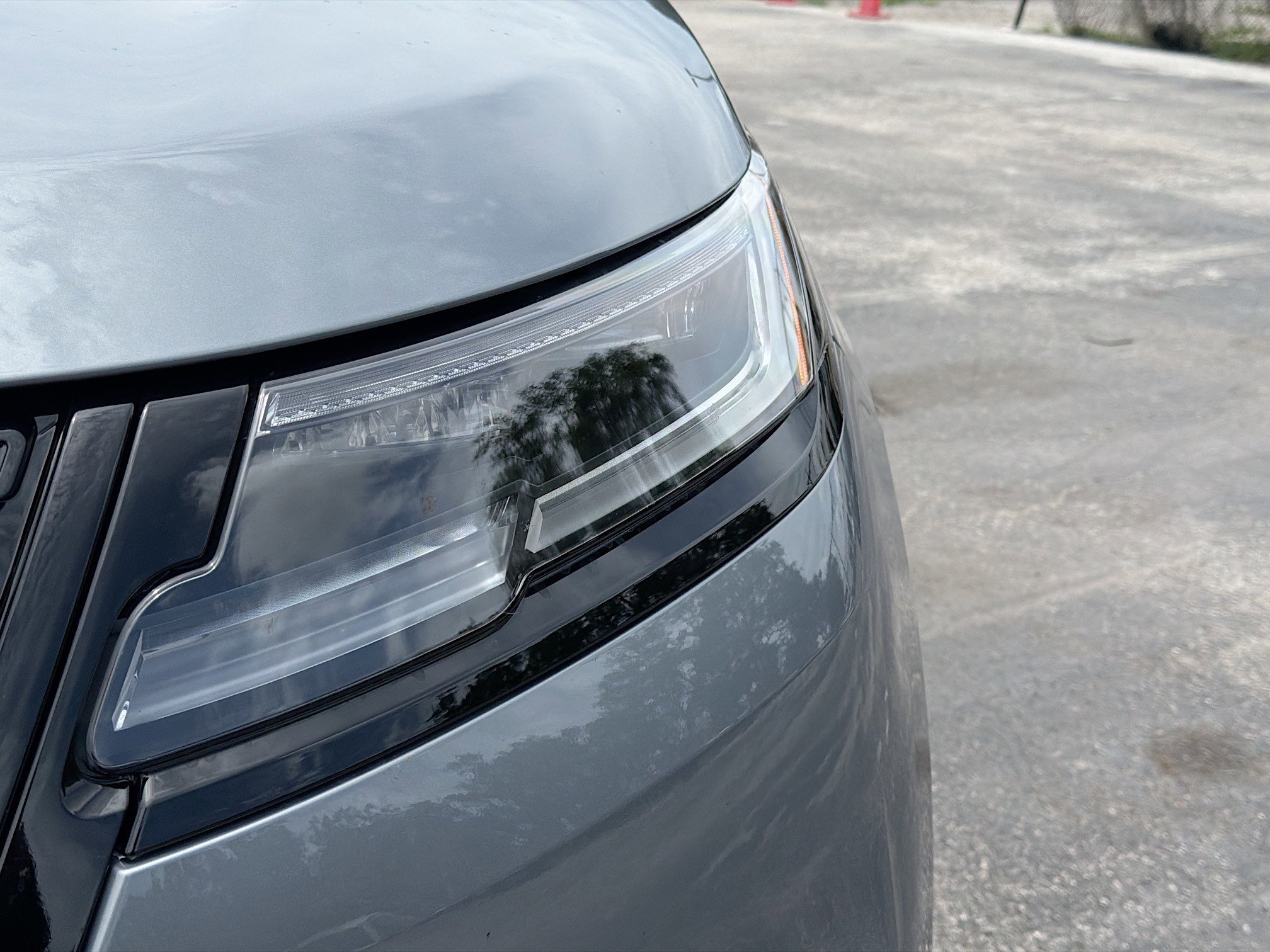 New 2026 Zadar Grey Land Rover Belgravia Edition image 9