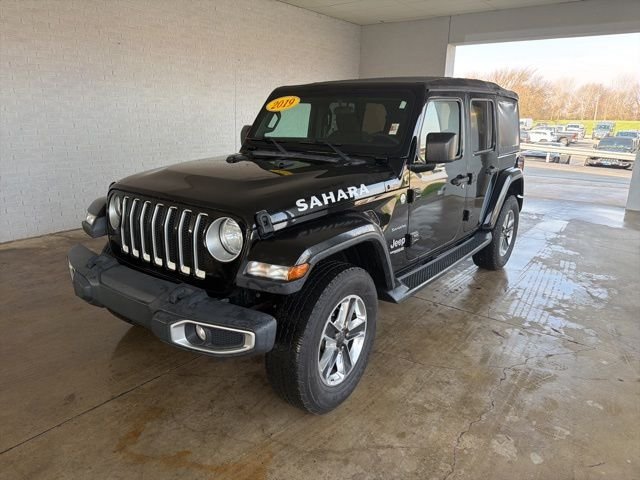 Used 2019 Black Jeep Unlimited Sahara image 2