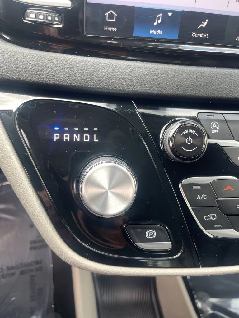 Used 2024 White Chrysler Touring L image 16