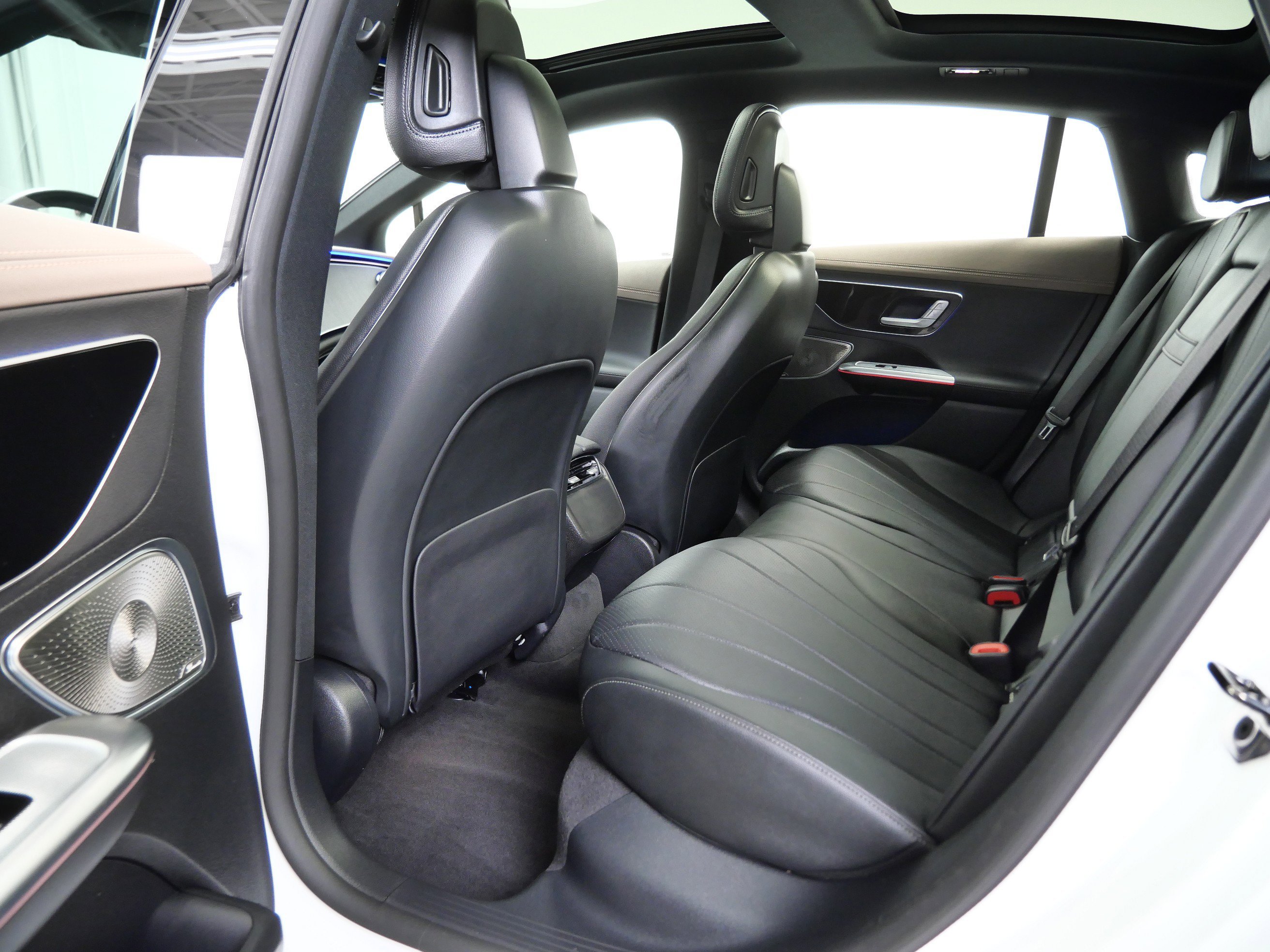 Certified Used 2023 Polar White Mercedes-Benz EQE 350 image 17