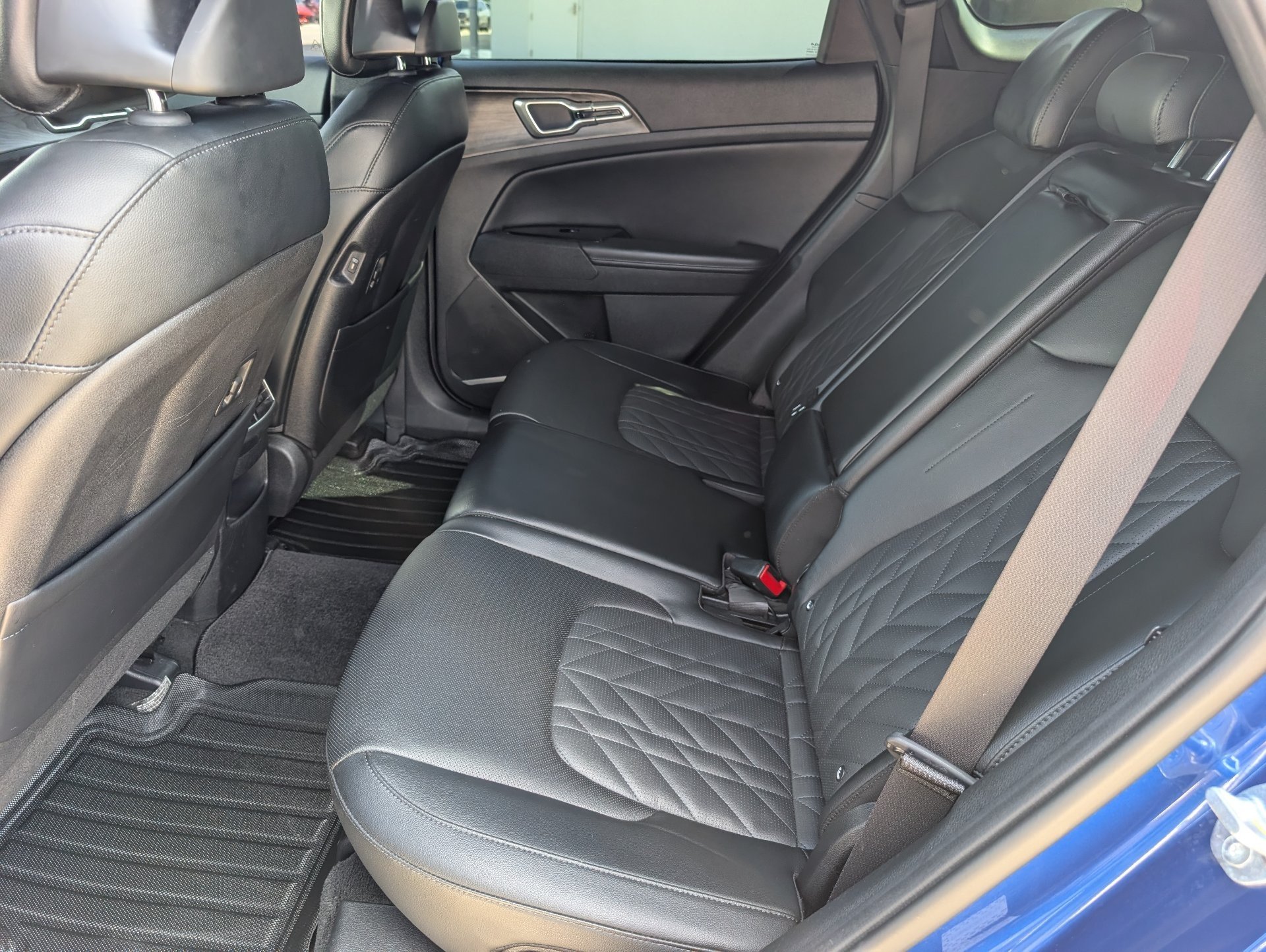 Used 2023 Blue Kia X-Line image 27