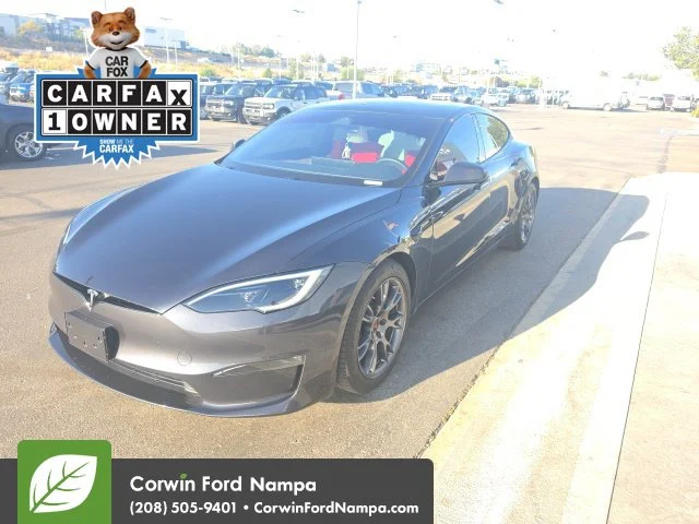 Used 2023 Stealth Gray Tesla  image 3