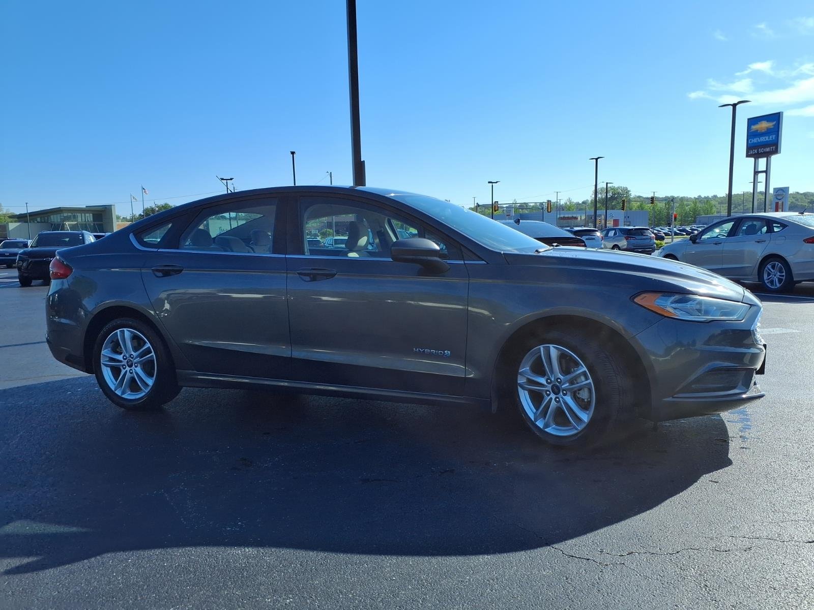 Used 2018 Gray Ford S image 29