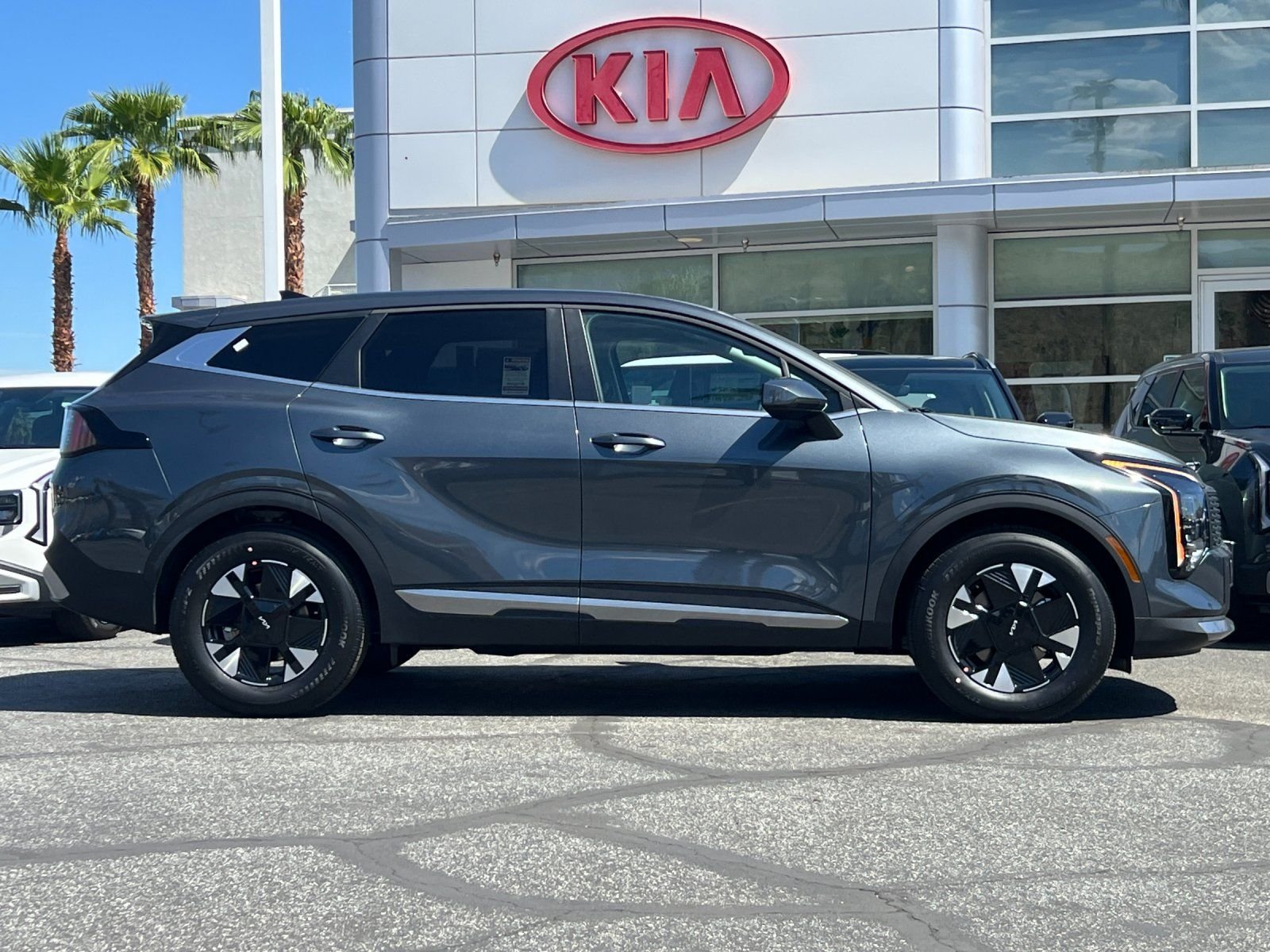 New 2027 Gravity Gray Kia LX image 2