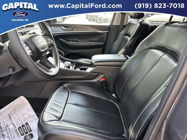Used 2024 Gray Jeep Limited image 19