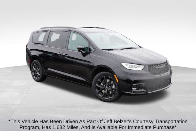 2026 Chrysler Pacifica
