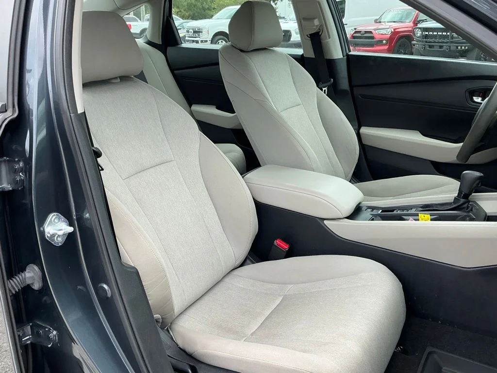 Used 2024  Honda LX image 25