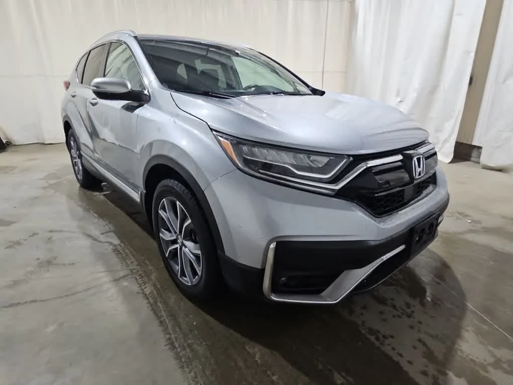 Used 2022 Lunar Silver Metallic Honda Touring image 8