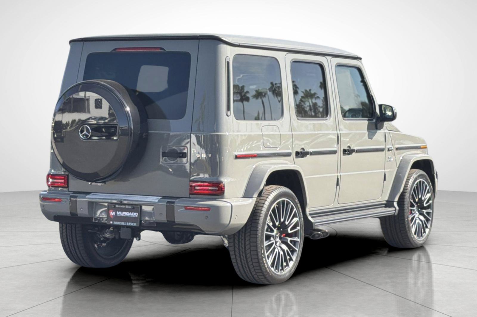 New 2027 MANUFAKTUR Arabian Grey Non- Metallic Mercedes-Benz G 63 AMG® image 13