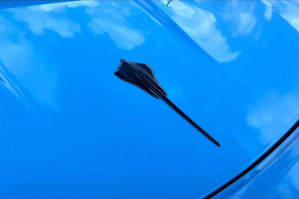 Used 2023 Blue Chevrolet Stingray image 27