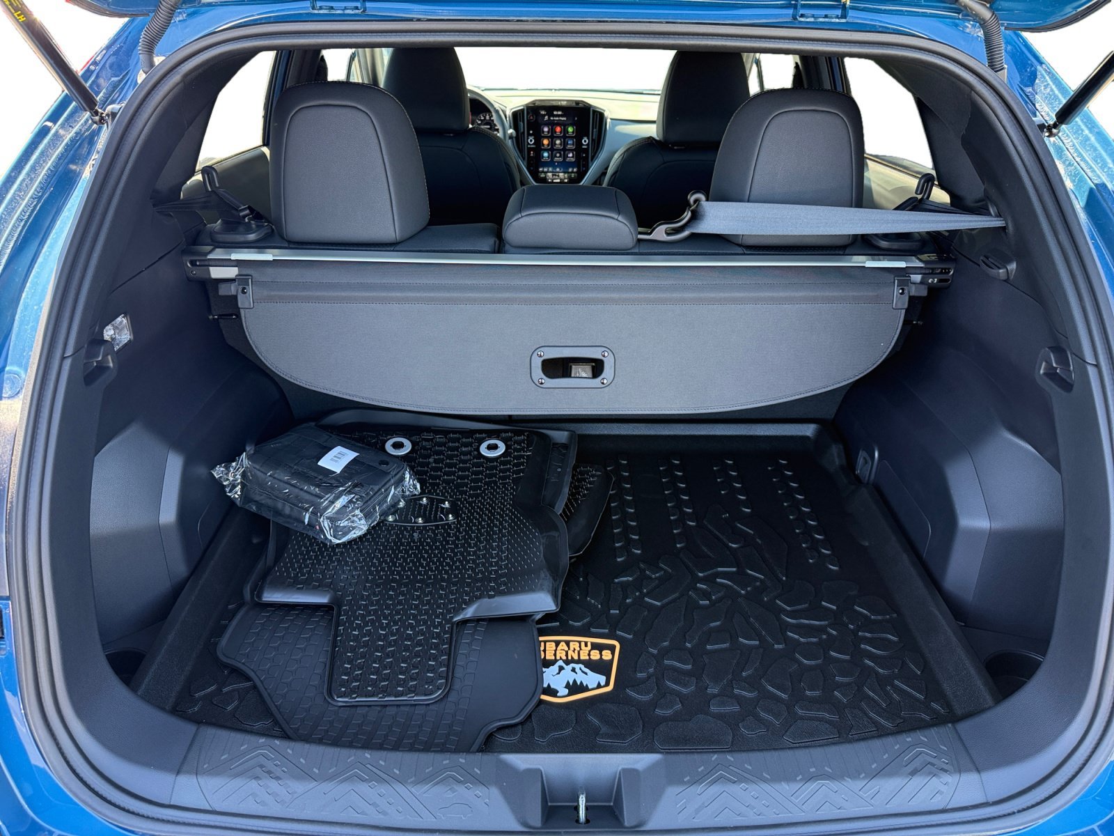 New 2026 GEYSER BLUE Subaru Wilderness image 17