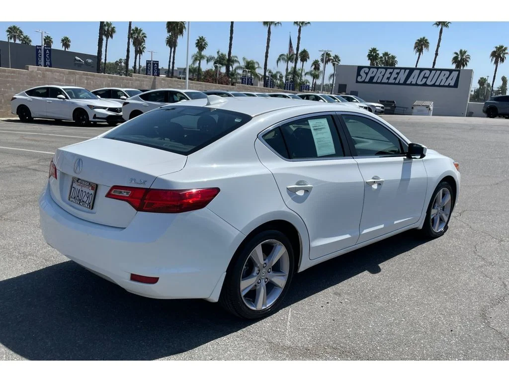 Used 2014 Bellanova White Pearl Acura 2.0L (A5) image 5