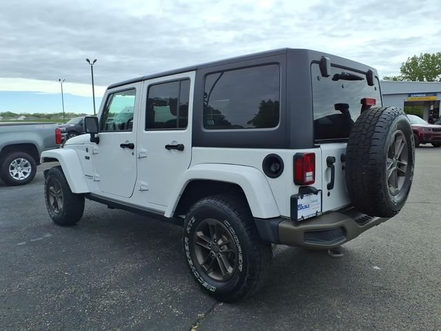Used 2017 White Jeep Unlimited Sahara image 5