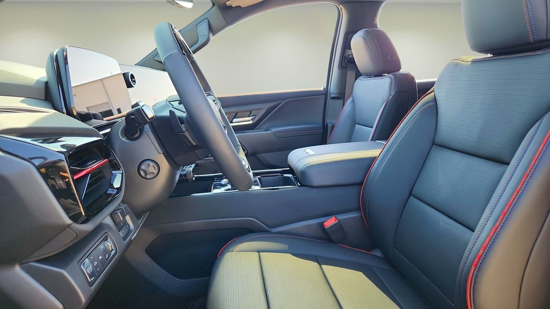 2024 Chevrolet Silverado EV RST - Photo 20