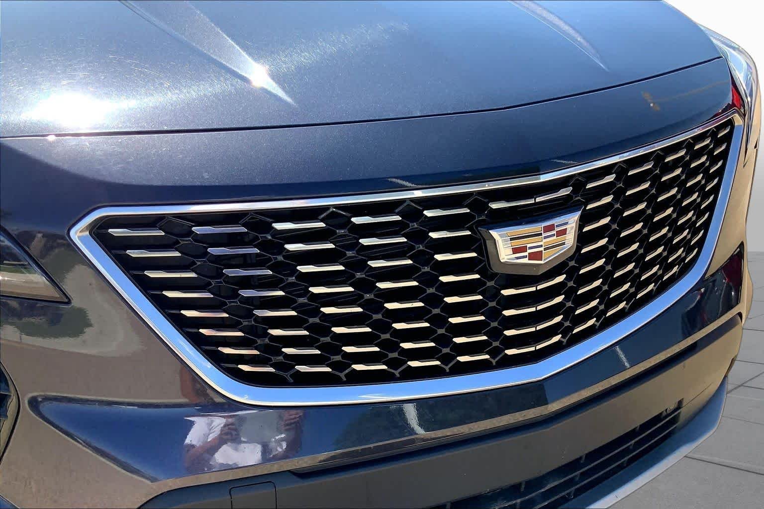 Used 2023 Galactic Grey Metallic Cadillac FWD Premium Luxury image 37