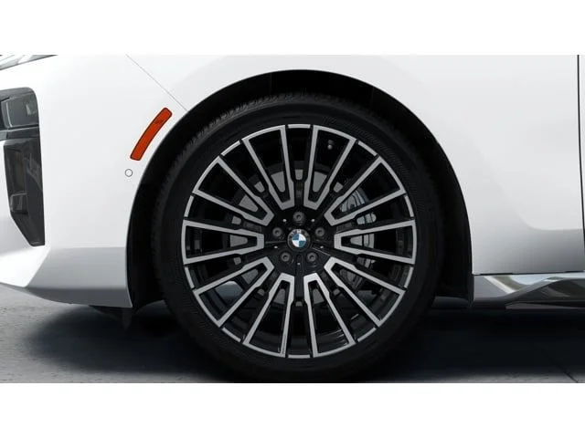New 2026 Alpine White BMW 740i xDrive image 7