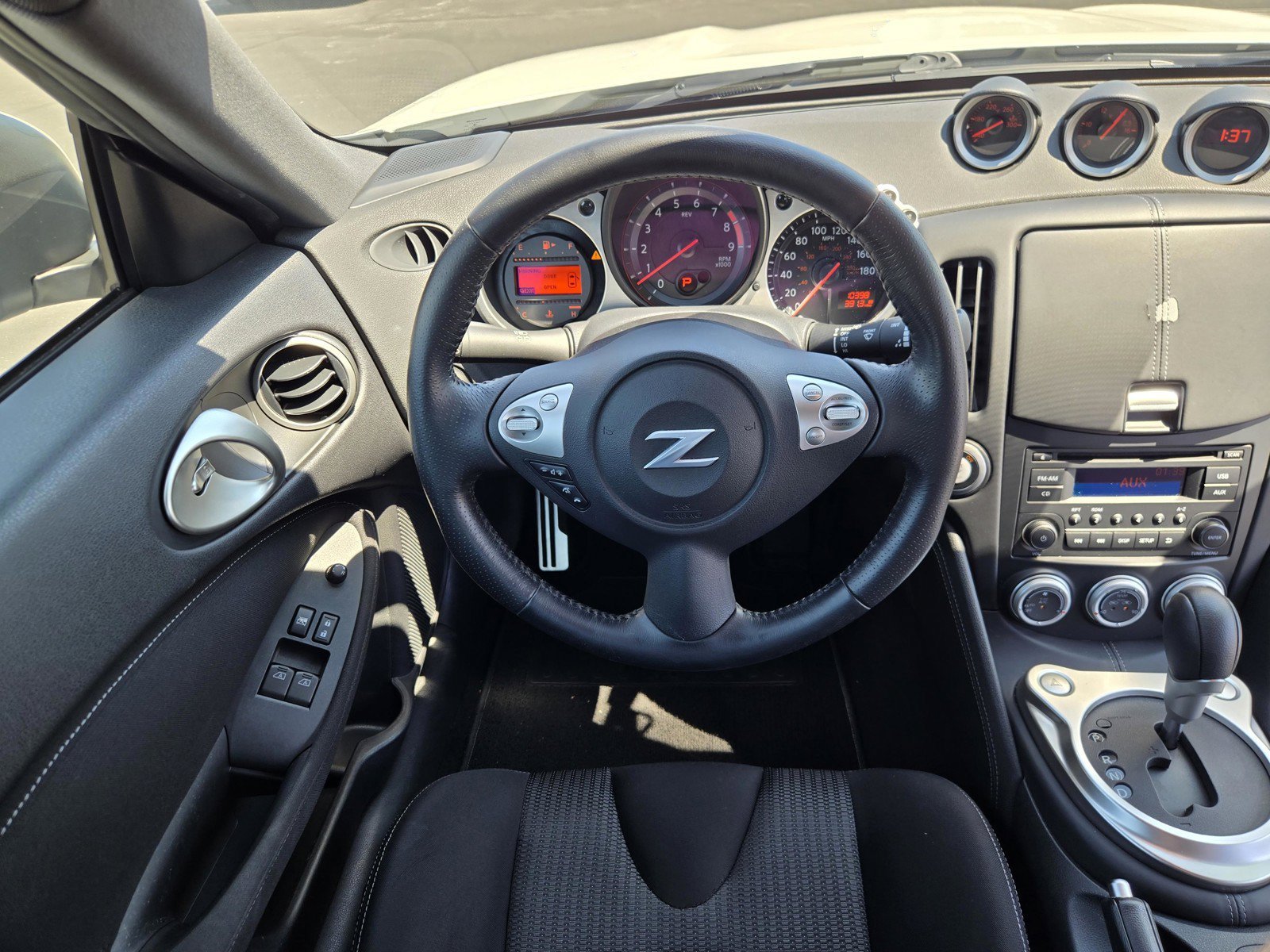 Used 2020 Pearl White Tricoat Nissan  image 14