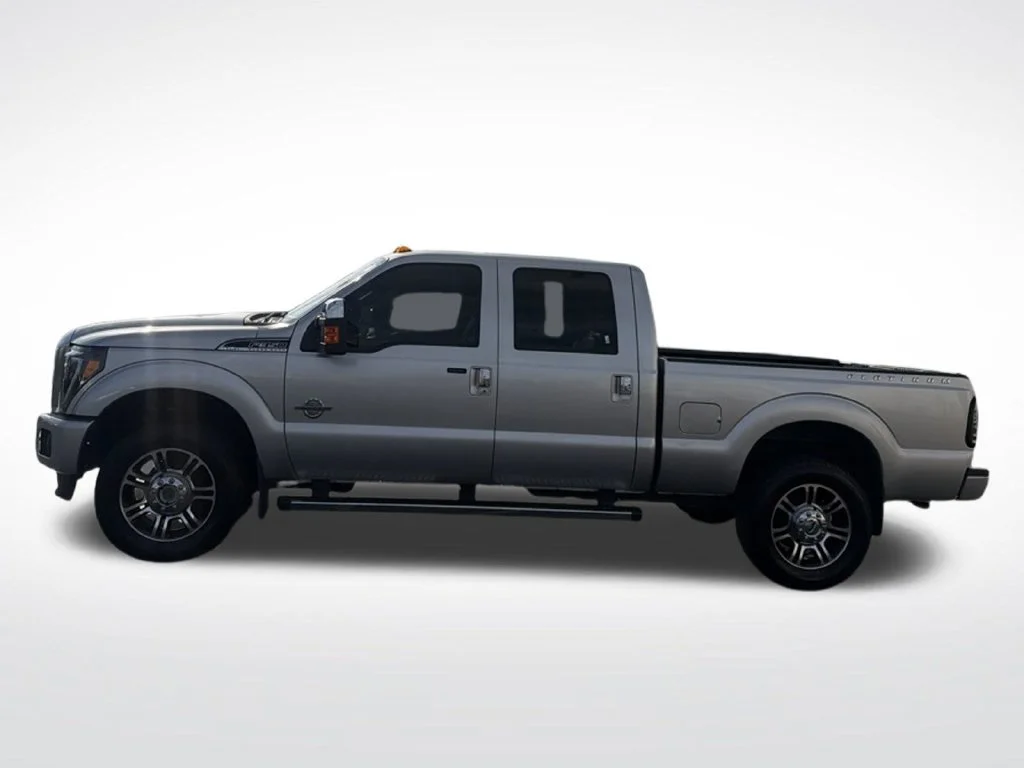 Used 2015 Ingot Silver Ford Lariat image 6