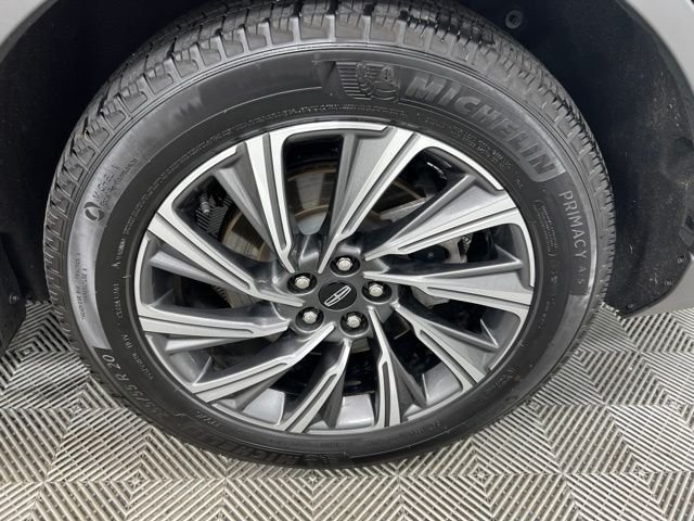 Used 2025 Infinite Black Metallic Lincoln Premiere image 10
