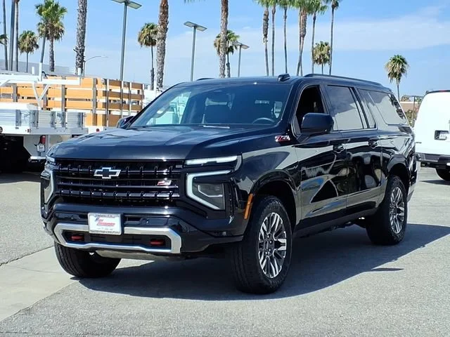 Used 2025 Black Chevrolet Z71 image 2