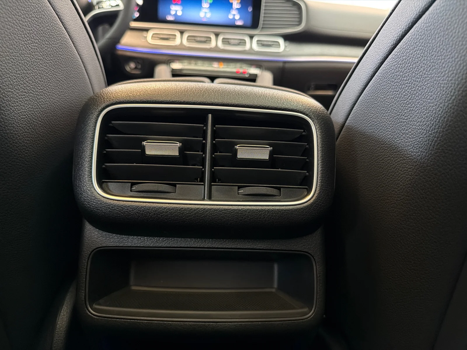 New 2026 Silver Mercedes-Benz GLE 350 4MATIC SUV image 21
