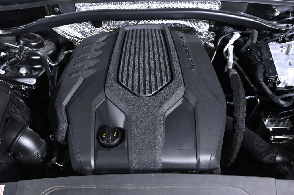 Used 2024 Black Porsche  image 26