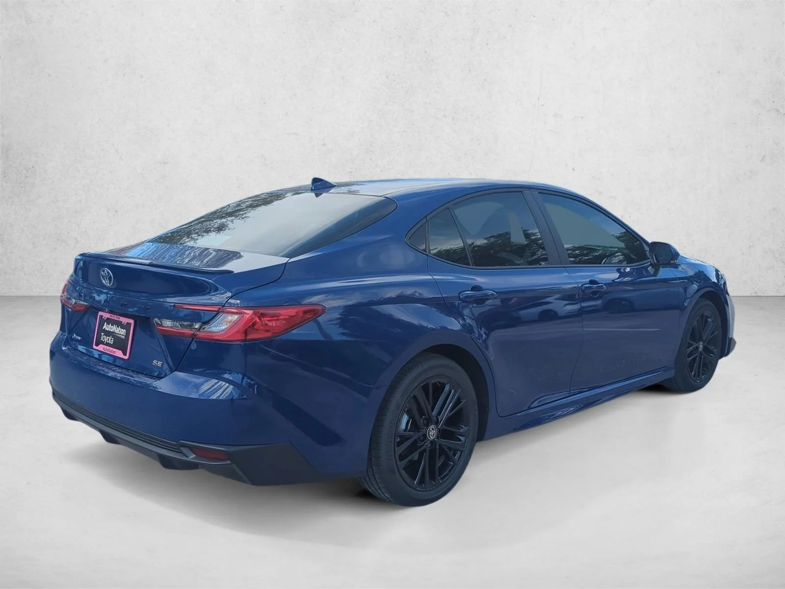 Used 2026 Reservoir Blue Toyota SE image 5