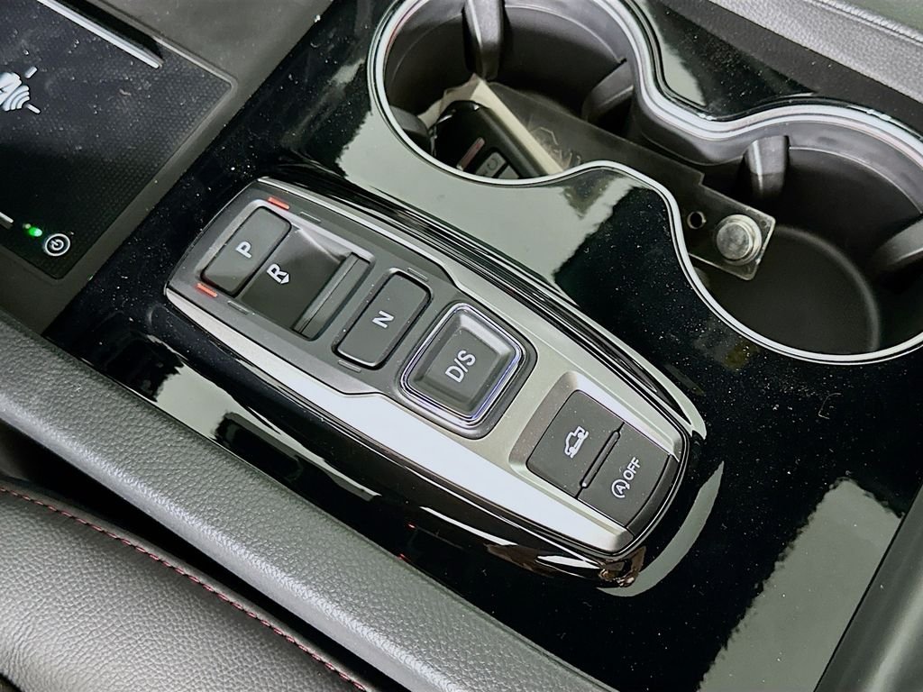 New 2026 Sonic Gray Pearl Honda Black Edition image 17