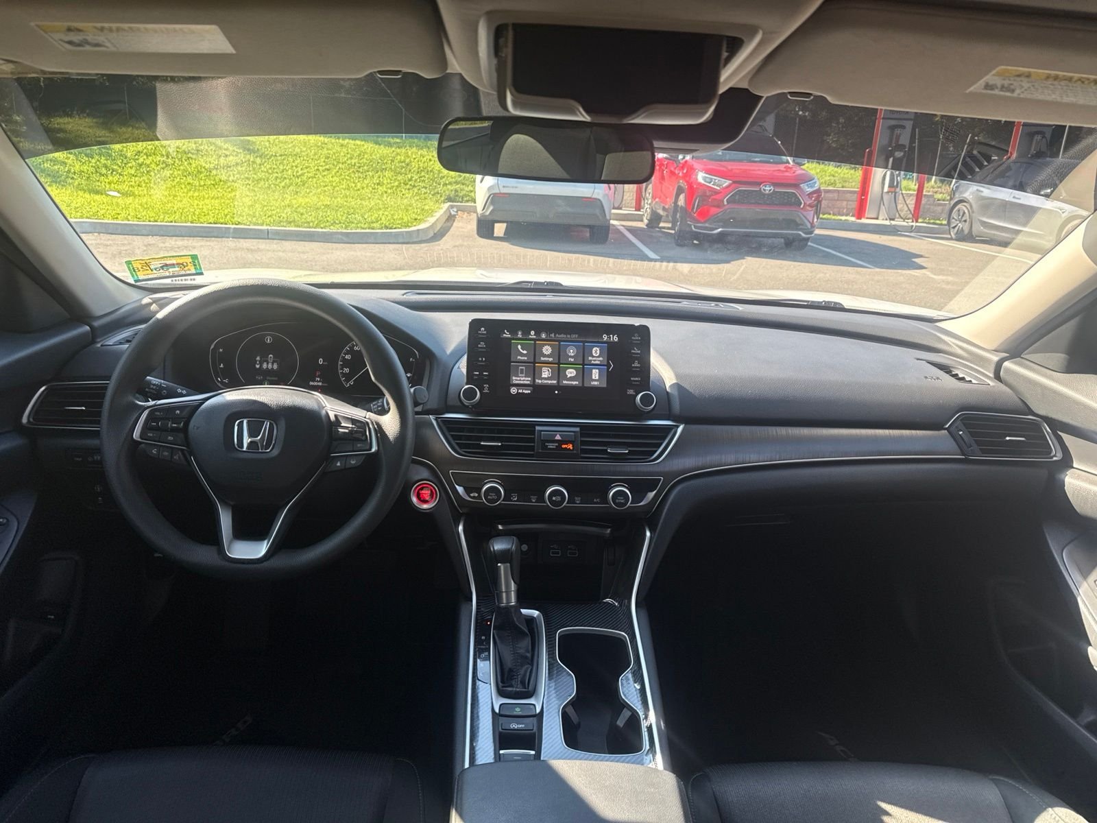 Used 2021 White Honda LX image 17