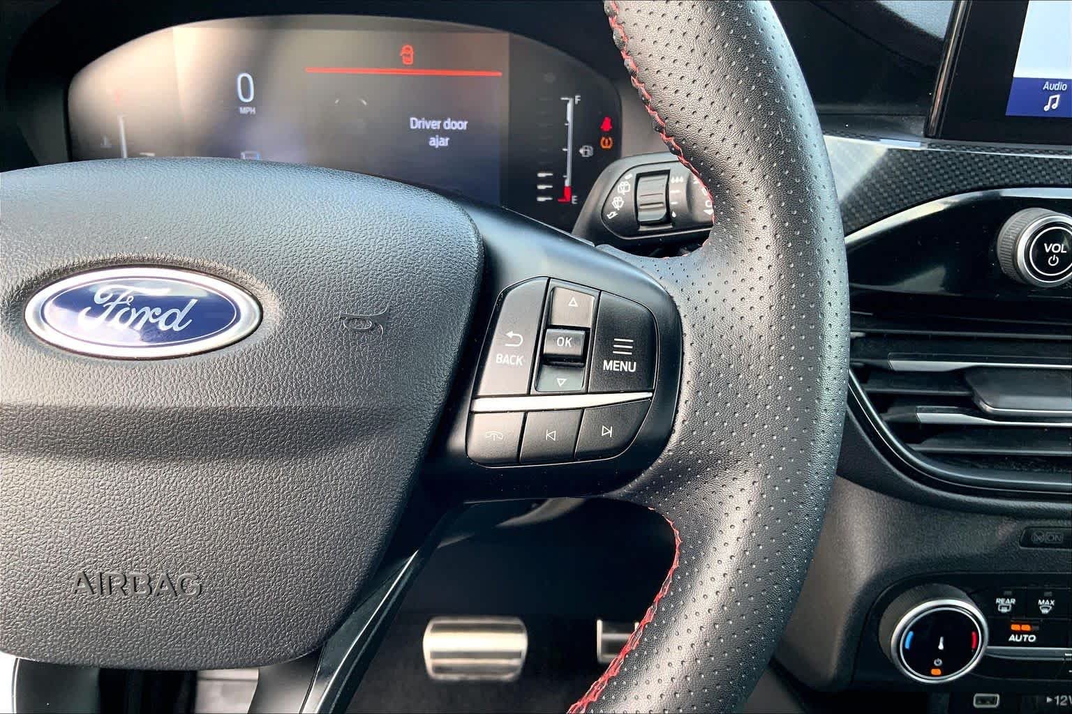 Used 2024 Agate Black Metallic Ford ST-Line image 23