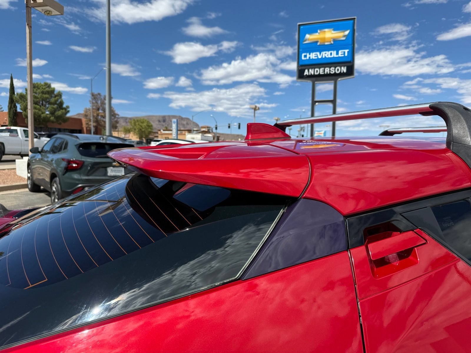 2022 Toyota C-HR XLE - Photo 6