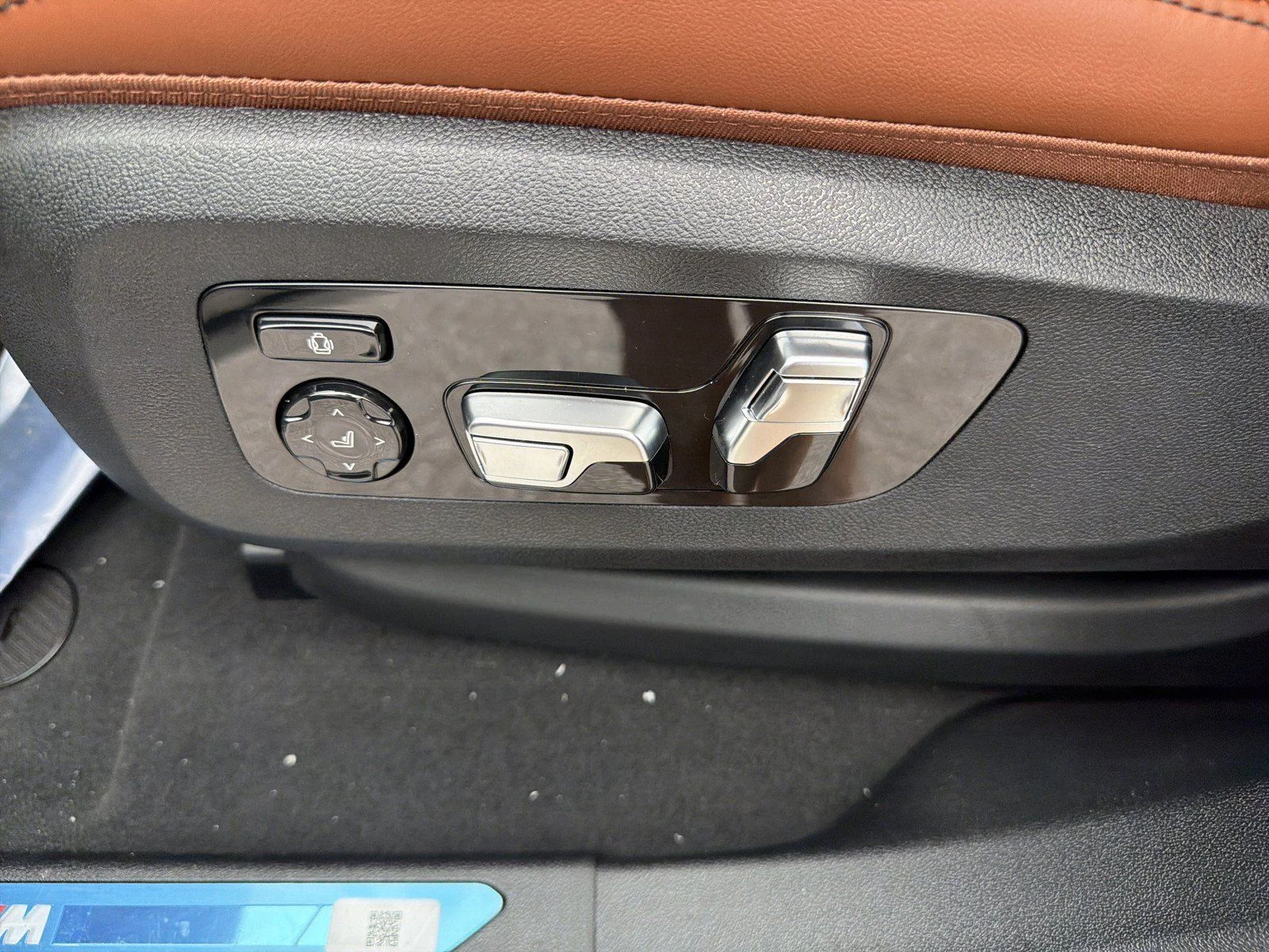 New 2027 Alpine White BMW xDrive40i image 25