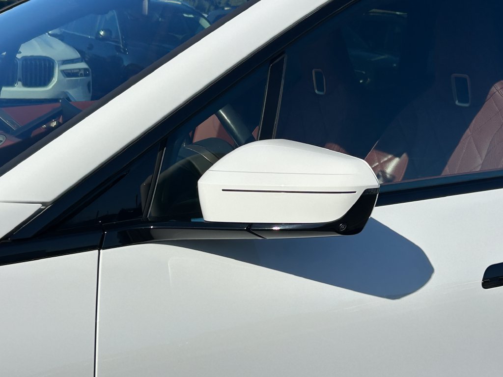 Certified Used 2024 Alpine White BMW xDrive50 image 10