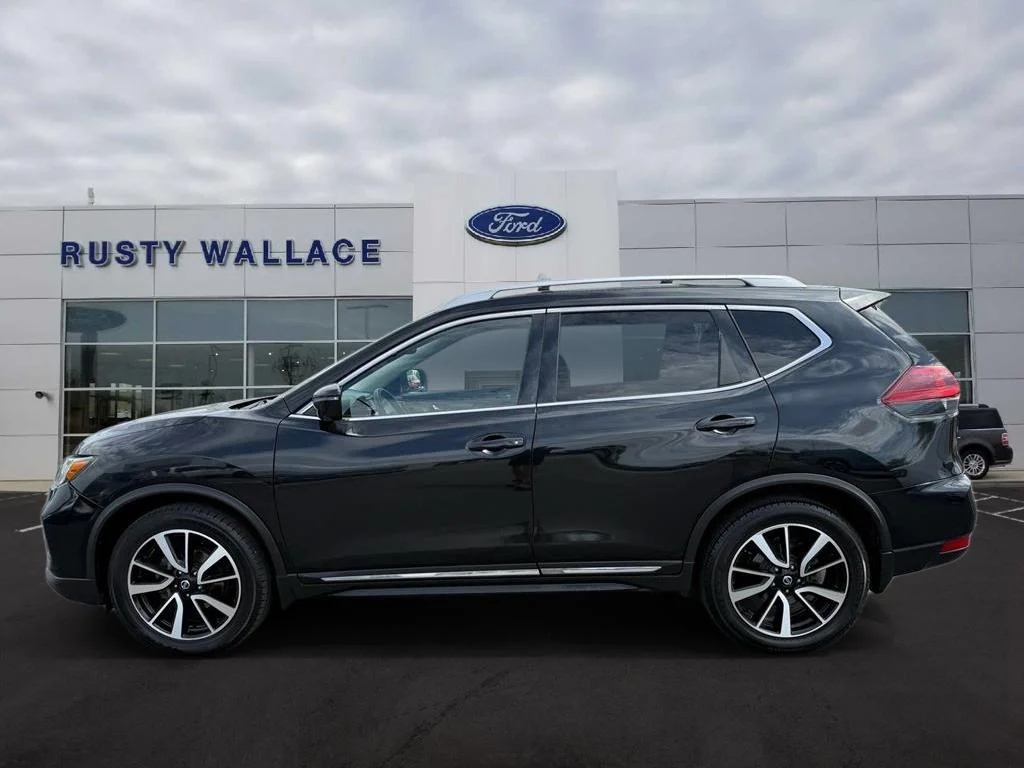 2018 Nissan Rogue SL FWD's photo
