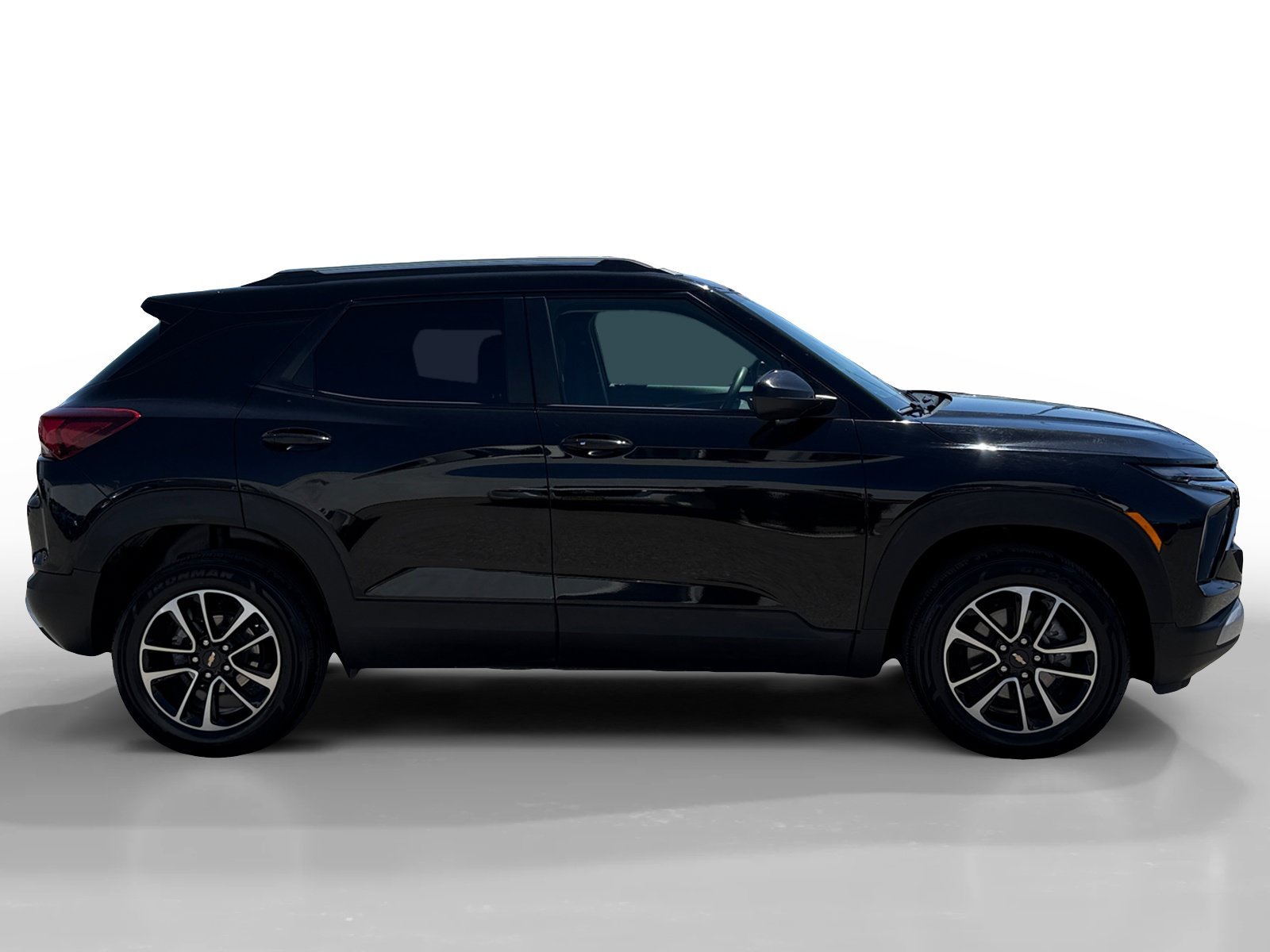 Used 2025 Black Metallic Chevrolet LT image 6