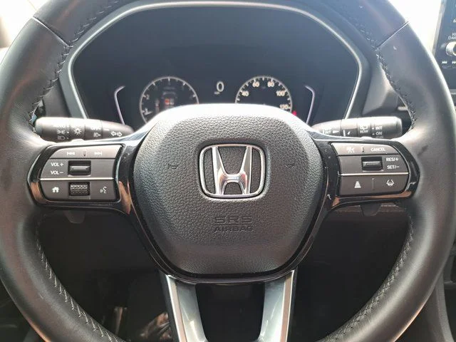 Used 2025  Honda Touring image 9
