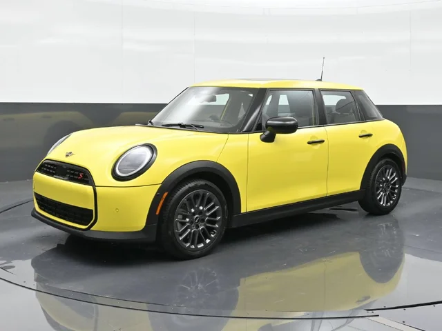 2026 MINI Cooper S Signature Plus