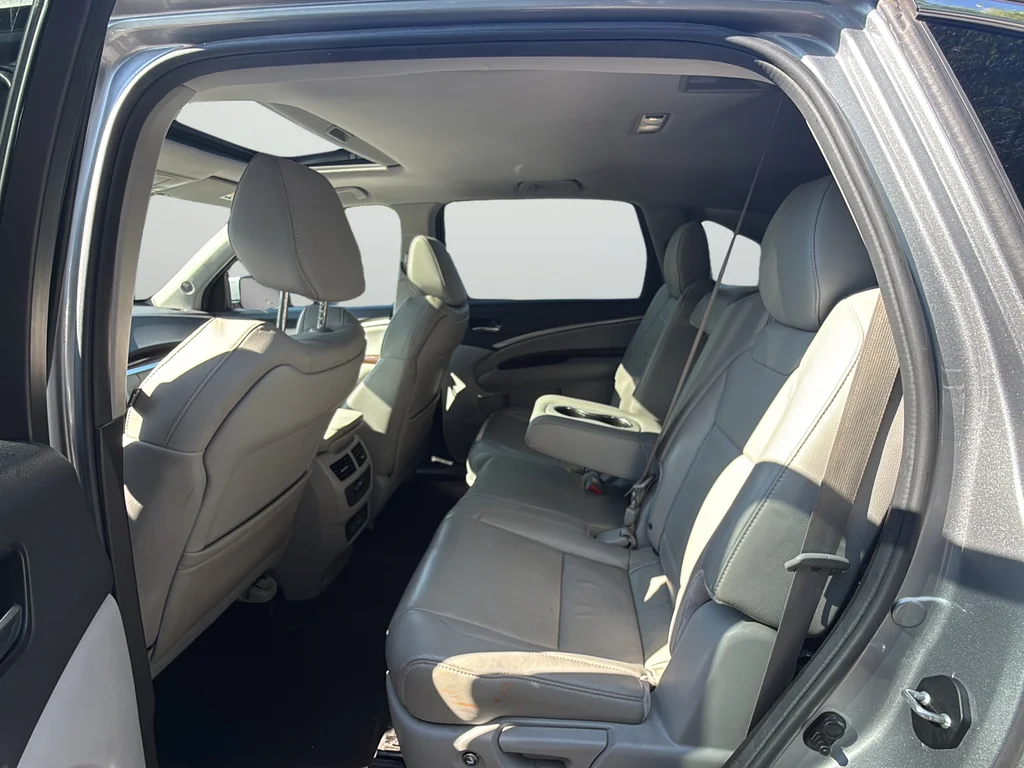 Used 2020 Silver Acura 3.5L image 27