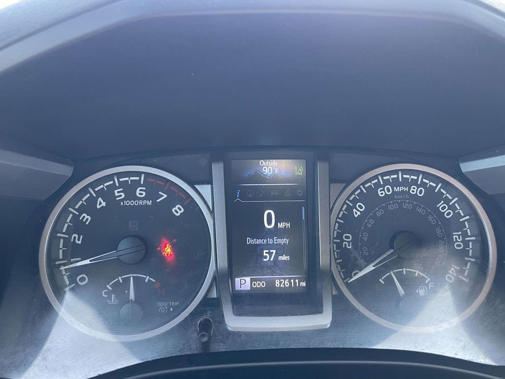 Used 2021  Toyota Limited image 23