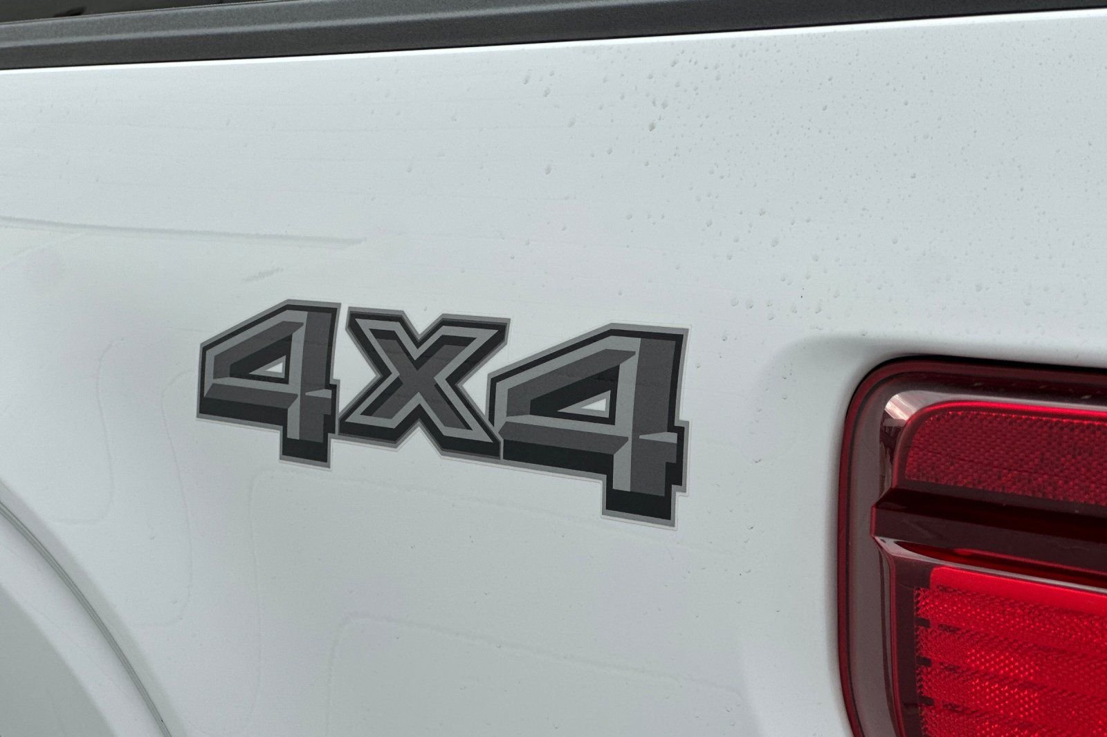 Used 2024 White Ford XLT image 30