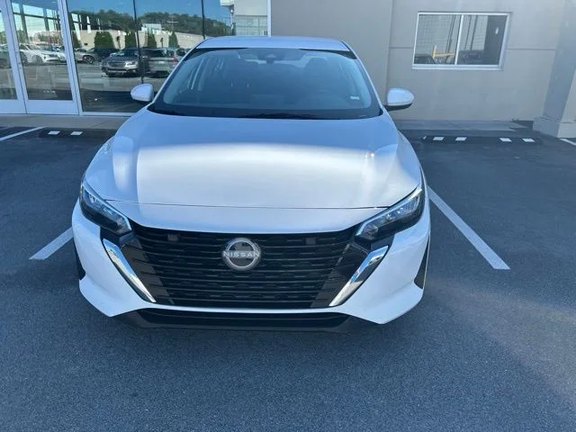 Used 2024 White Nissan SV image 2