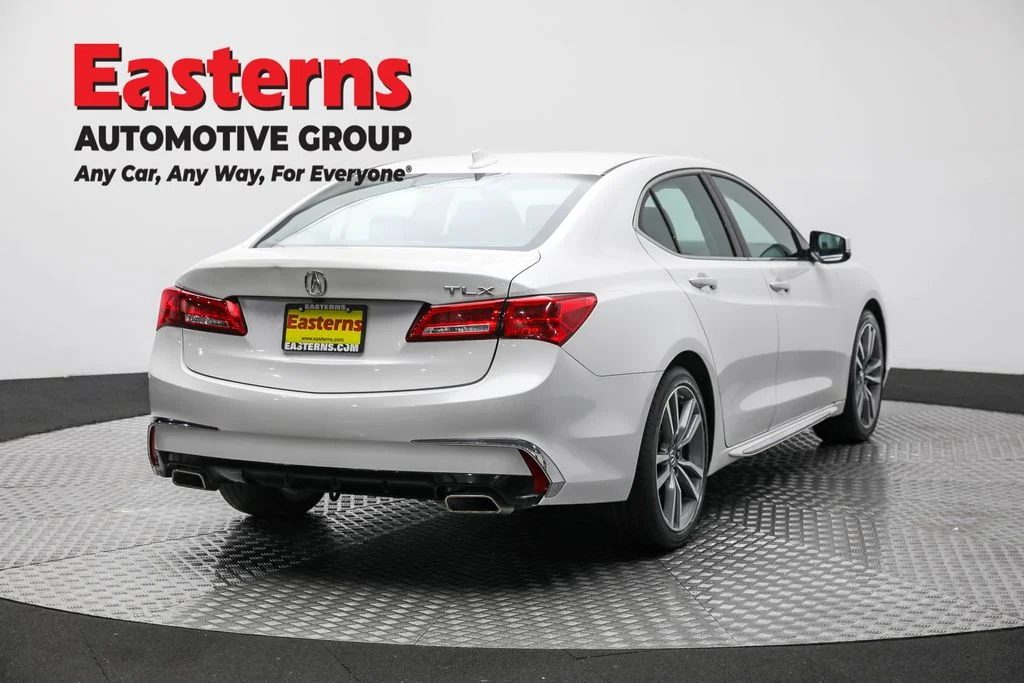 Used 2020 White Acura 3.5L Technology Pkg image 5
