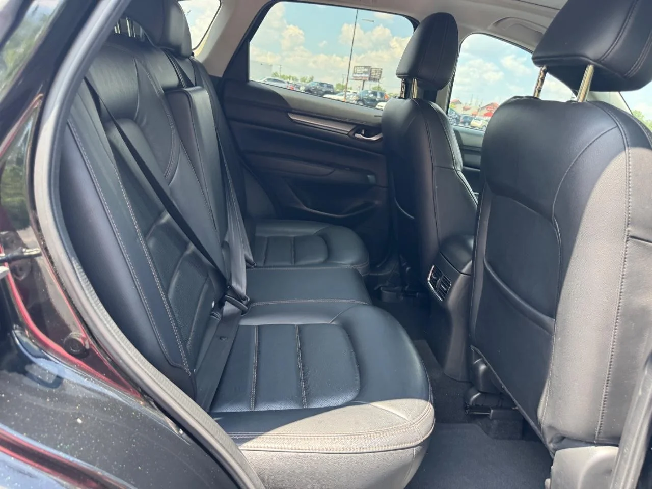 Used 2022 Jet Black Mica Mazda 2.5 S Preferred image 11