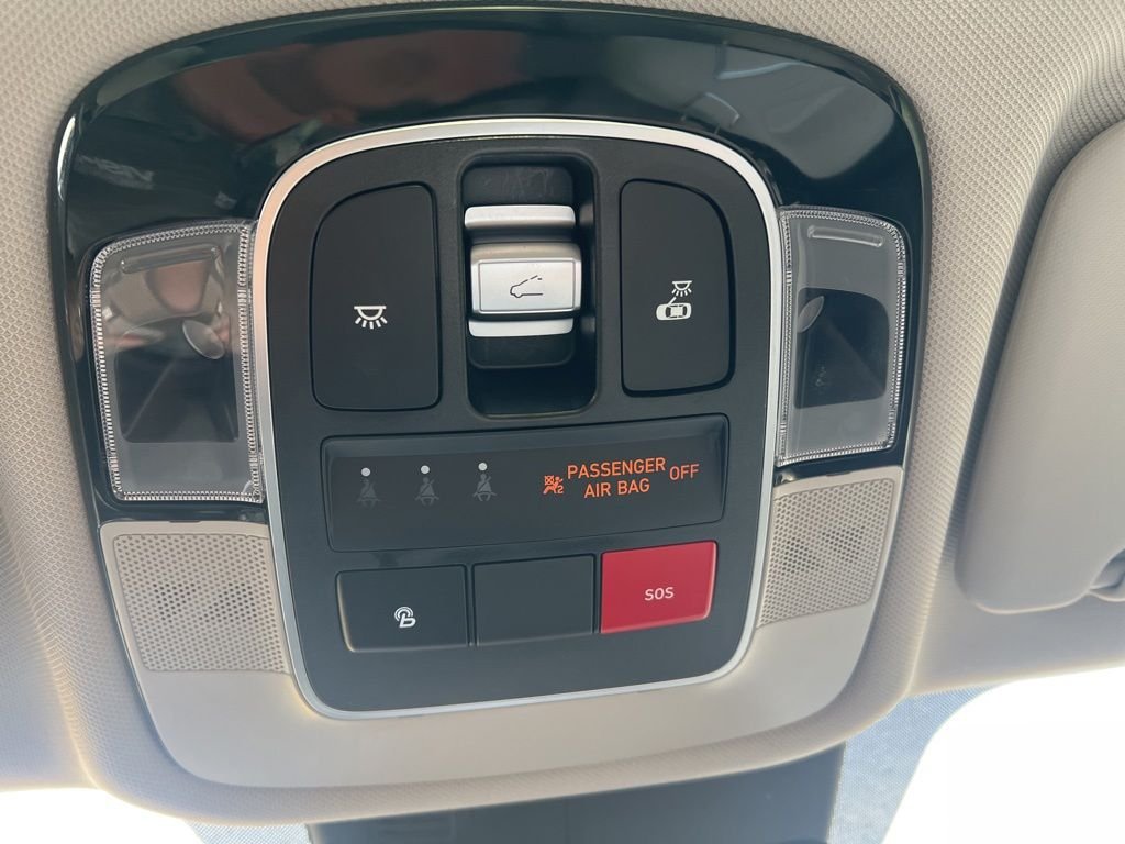 Certified Used 2024 Gray Hyundai Limited image 13