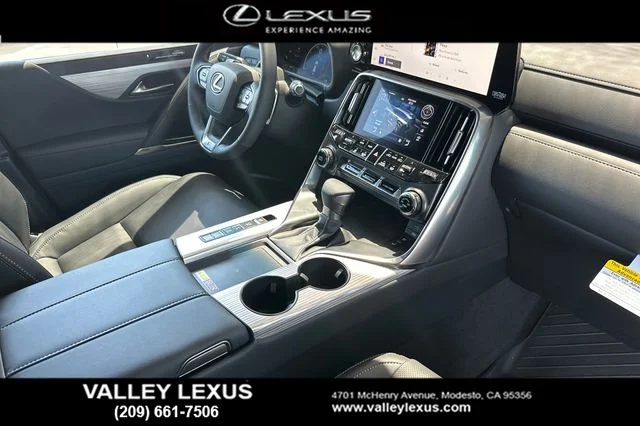 New 2026 Silver Lexus 600 F SPORT image 17